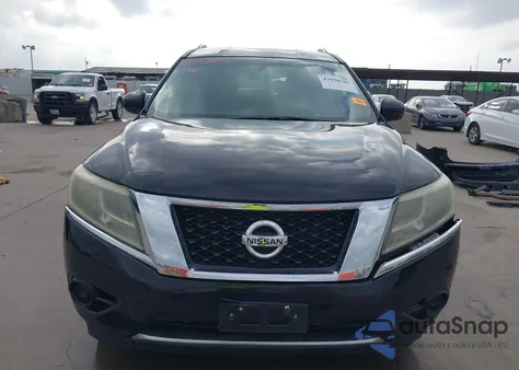 2016 Nissan Pathfinder S z USA, uszkodzony, nr VIN 5N1AR2MN5GC613490